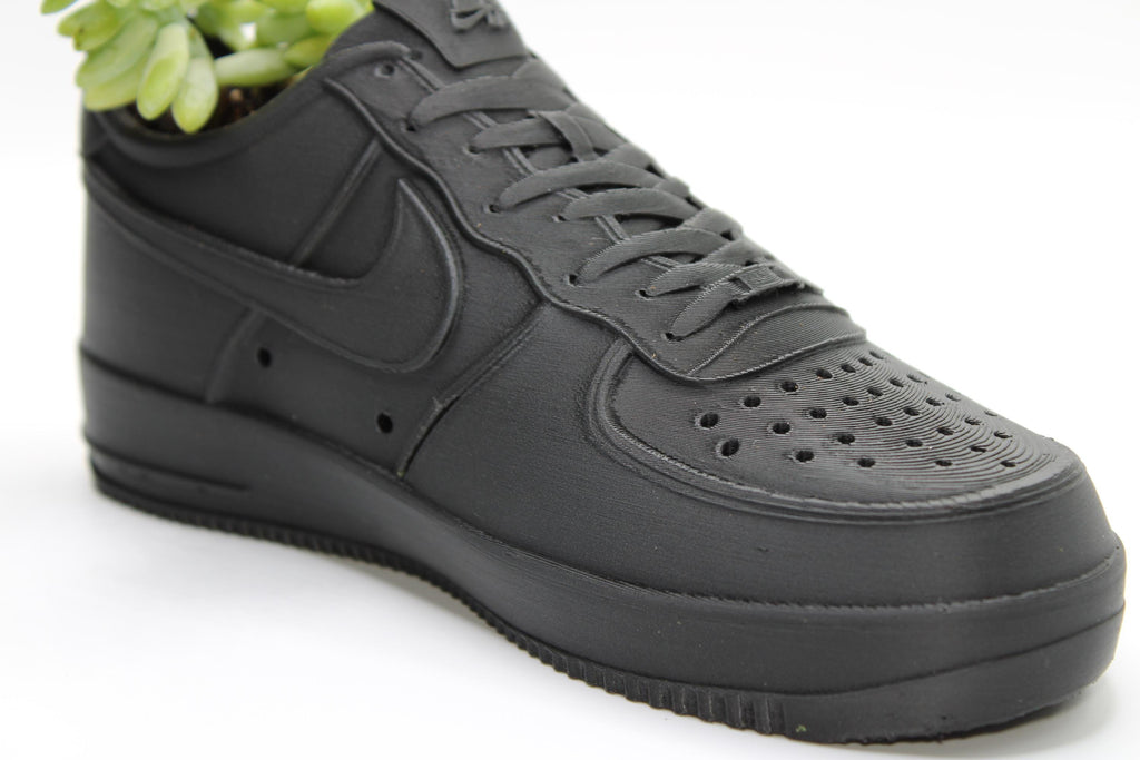 Sneakers Planter Pot – 3D-Printed Low-Top Sneaker Design | Stylish Indoor & Outdoor Pen Holder with Drainage for Fun, Functional Decor